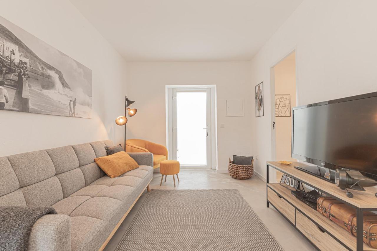 Casa Pinhao * Sesimbra